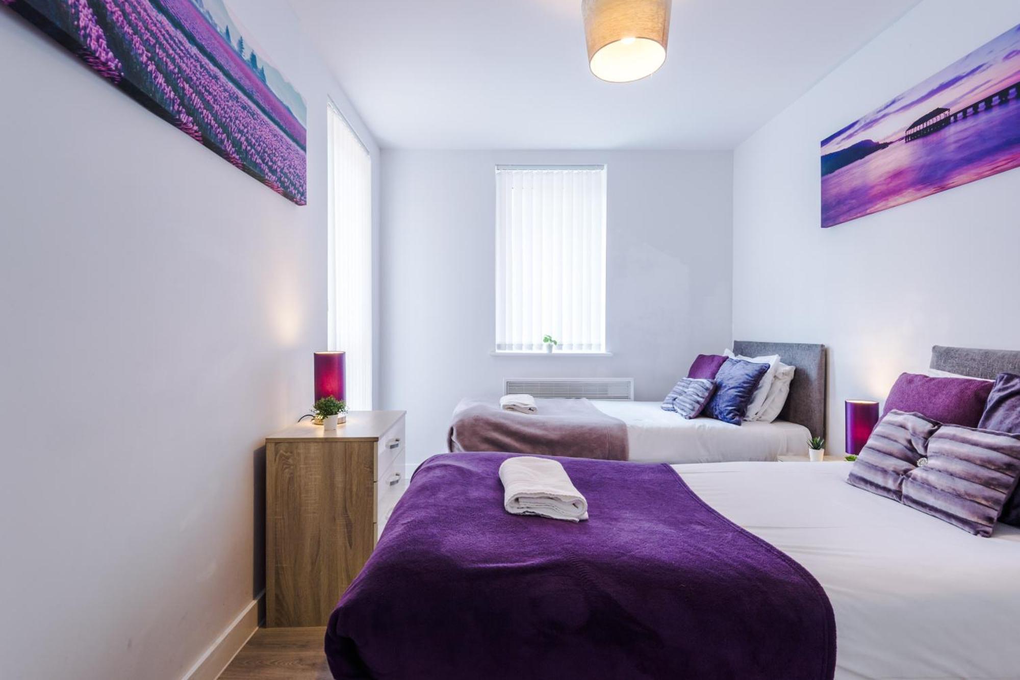 Chique Properties: Spacious Near Stadiums Apartment Liverpool