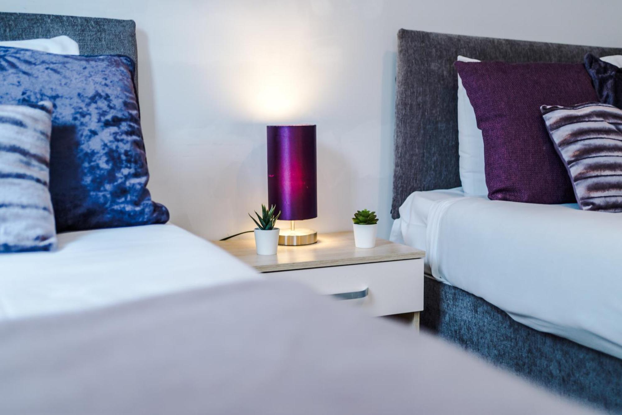 Chique Properties: Spacious Near Stadiums Liverpool